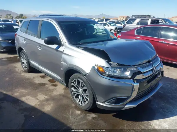 JA4AZ2A37HZ028426 2017 MITSUBISHI OUTLANDER - Image 1