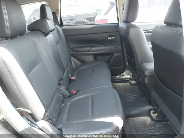 JA4AZ2A37HZ610235 2017 MITSUBISHI OUTLANDER - Image 8