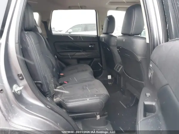 JA4AZ2A37KJ600374 2019 MITSUBISHI OUTLANDER - Image 8