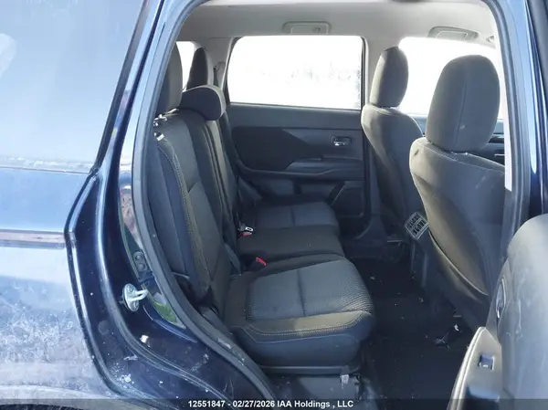 JA4AZ2A37KZ605639 2019 MITSUBISHI OUTLANDER - Image 8