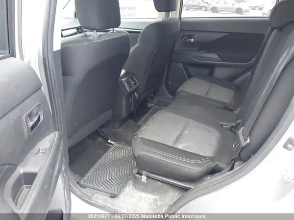 JA4AZ2A37KZ608251 2019 MITSUBISHI OUTLANDER - Image 8