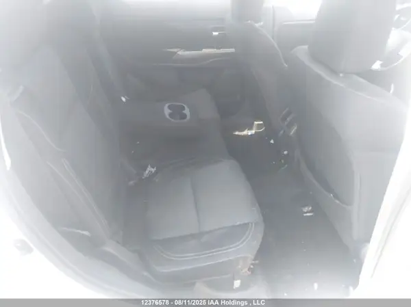 JA4AZ2A37LZ607182 2020 MITSUBISHI OUTLANDER - Image 8