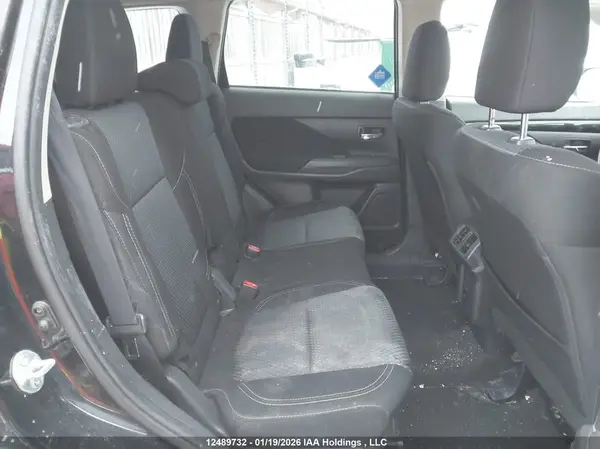JA4AZ2A37LZ611703 2020 MITSUBISHI OUTLANDER - Image 8