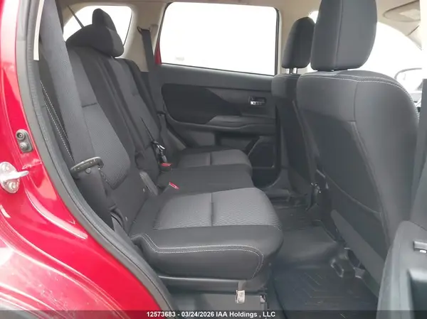 JA4AZ2A38GZ600263 2016 MITSUBISHI OUTLANDER - Image 8