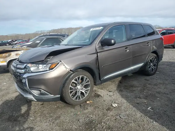 JA4AZ2A38HZ000697 2017 MITSUBISHI OUTLANDER - Image 1