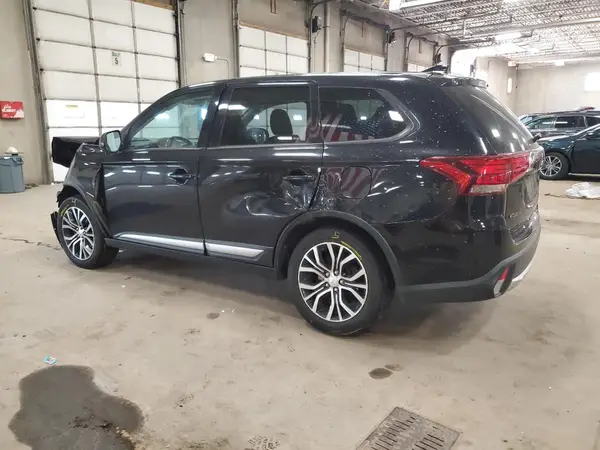 JA4AZ2A38HZ066442 2017 MITSUBISHI OUTLANDER - Image 2