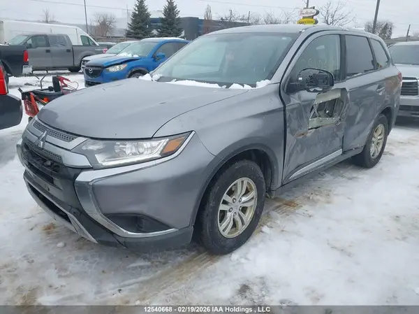 JA4AZ2A38KZ604290 2019 MITSUBISHI OUTLANDER - Image 2