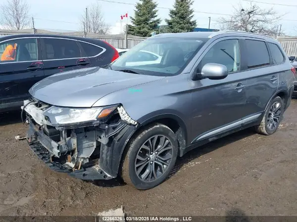 JA4AZ2A39GZ603737 2016 MITSUBISHI OUTLANDER - Image 1