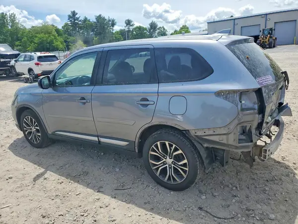JA4AZ2A39HZ016505 2017 MITSUBISHI OUTLANDER - Image 2