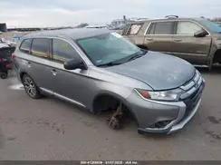 JA4AZ2A39HZ035071 2017 MITSUBISHI OUTLANDER