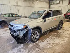 JA4AZ2A39JZ005736 2018 MITSUBISHI OUTLANDER