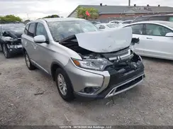 JA4AZ2A39KZ605271 2019 MITSUBISHI OUTLANDER