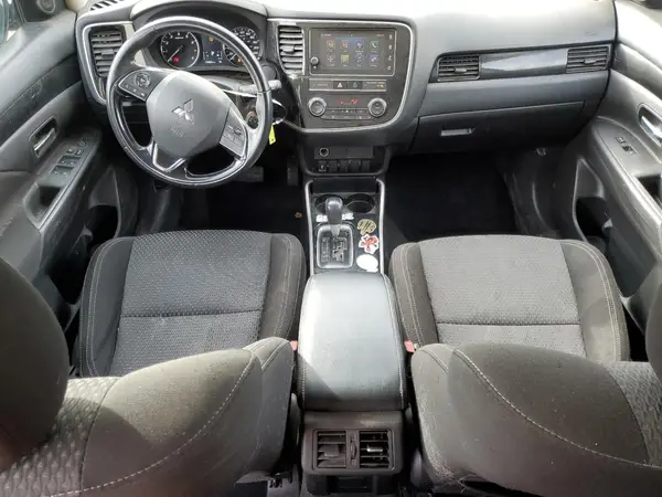 JA4AZ2A39KZ608249 2019 MITSUBISHI OUTLANDER - Image 8