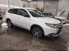 JA4AZ2A3XHZ018120 2017 MITSUBISHI OUTLANDER
