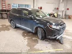 JA4AZ2A3XHZ612402 2017 MITSUBISHI OUTLANDER