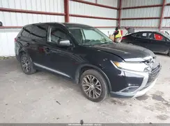 JA4AZ2A3XJZ007219 2018 MITSUBISHI OUTLANDER