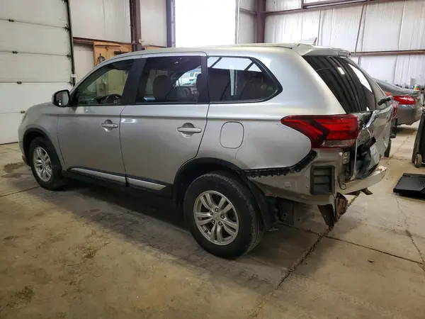 JA4AZ2A3XKZ604503 2019 MITSUBISHI OUTLANDER - Image 2