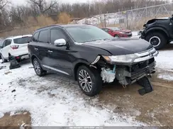 JA4AZ3A30GV045623 2016 MITSUBISHI OUTLANDER
