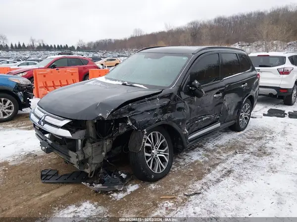 JA4AZ3A30GV045623 2016 MITSUBISHI OUTLANDER - Image 2
