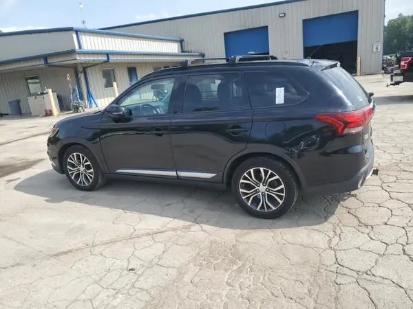 JA4AZ3A30GZ021323 2016 MITSUBISHI OUTLANDER - Image 2