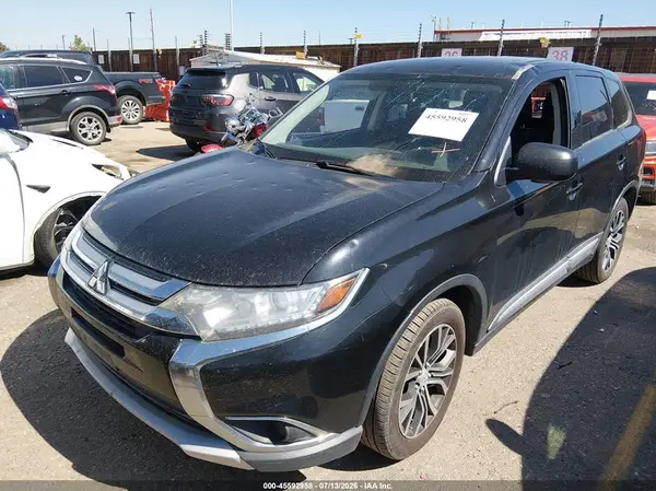 JA4AZ3A30GZ032175 2016 MITSUBISHI OUTLANDER - Image 2