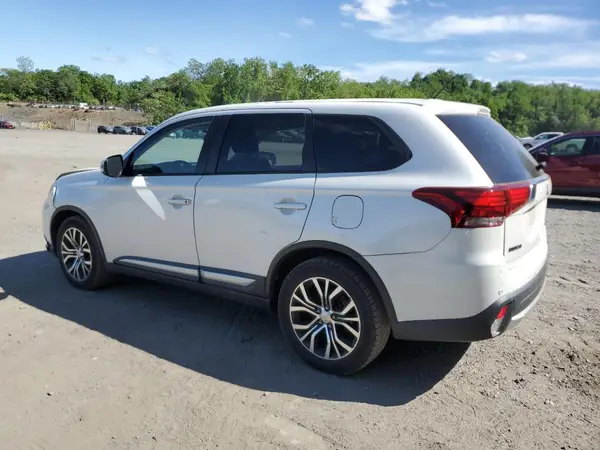 JA4AZ3A30GZ037053 2016 MITSUBISHI OUTLANDER - Image 2