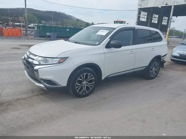 JA4AZ3A30GZ037487 2016 MITSUBISHI OUTLANDER - Image 2