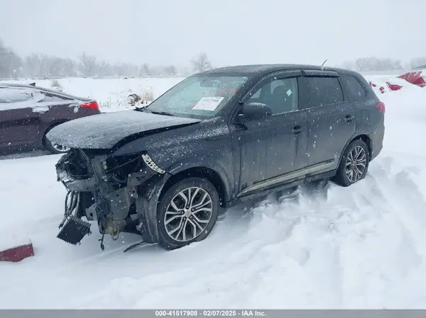 JA4AZ3A30GZ044195 2016 MITSUBISHI OUTLANDER - Image 2