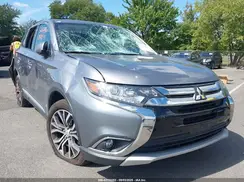 JA4AZ3A30GZ064415 2016 MITSUBISHI OUTLANDER