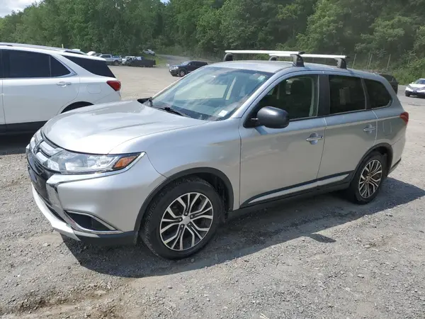JA4AZ3A30JJ004608 2018 MITSUBISHI OUTLANDER - Image 1