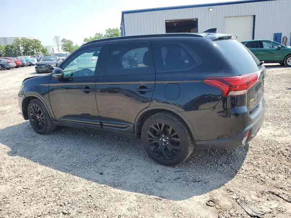 JA4AZ3A30JZ021958 2018 MITSUBISHI OUTLANDER - Image 2