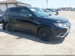 JA4AZ3A30JZ023869 2018 MITSUBISHI OUTLANDER