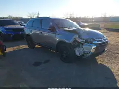 JA4AZ3A30JZ027369 2018 MITSUBISHI OUTLANDER