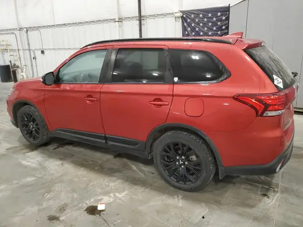 JA4AZ3A30JZ031714 2018 MITSUBISHI OUTLANDER - Image 2