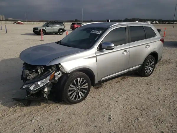 JA4AZ3A30KJ001063 2019 MITSUBISHI OUTLANDER - Image 1