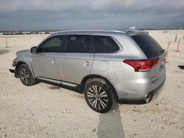 JA4AZ3A30KJ001063 2019 MITSUBISHI OUTLANDER - Image 2