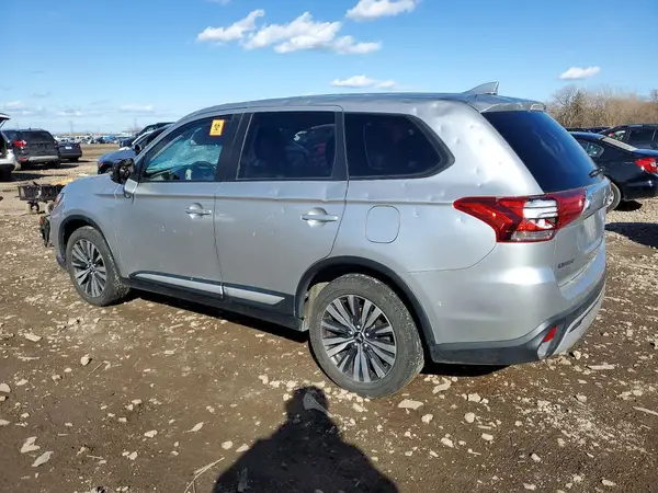 JA4AZ3A30KJ002021 2019 MITSUBISHI OUTLANDER - Image 2