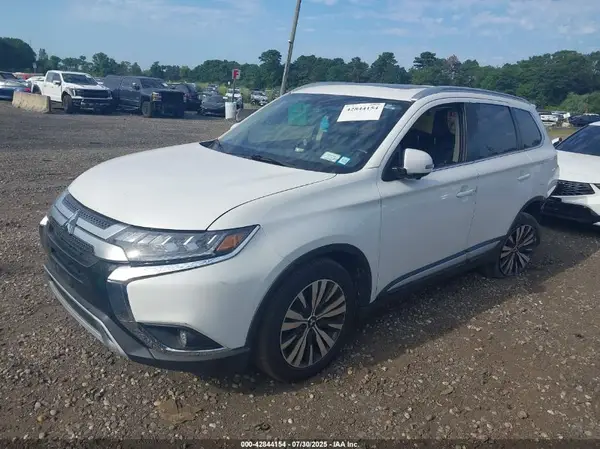 JA4AZ3A30KZ008418 2019 MITSUBISHI OUTLANDER - Image 2