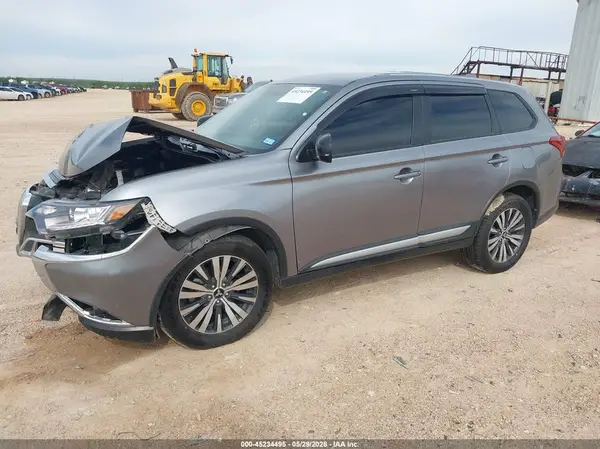 JA4AZ3A30KZ019337 2019 MITSUBISHI OUTLANDER - Image 2