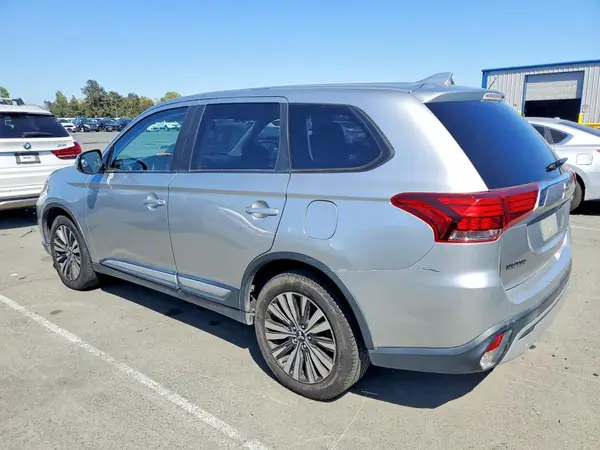 JA4AZ3A30KZ021685 2019 MITSUBISHI OUTLANDER - Image 2