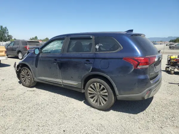 JA4AZ3A30KZ029091 2019 MITSUBISHI OUTLANDER - Image 2