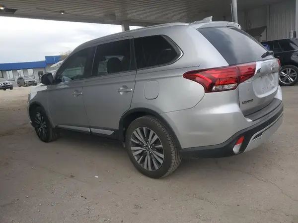 JA4AZ3A30KZ039233 2019 MITSUBISHI OUTLANDER - Image 2