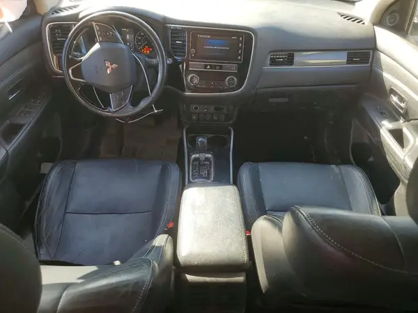 JA4AZ3A30KZ041869 2019 MITSUBISHI OUTLANDER - Image 8