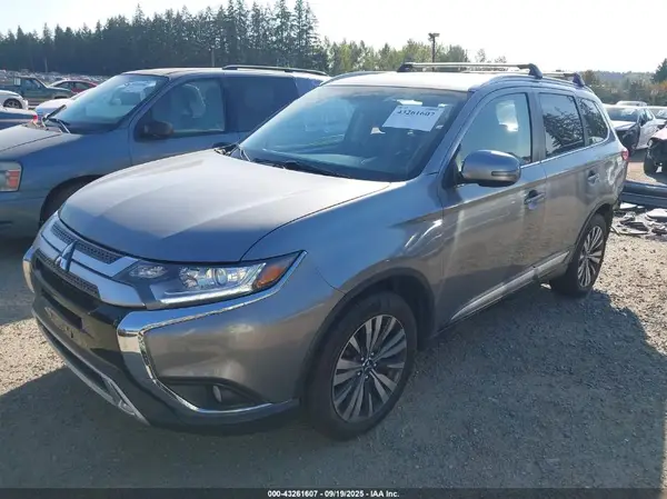 JA4AZ3A30KZ042004 2019 MITSUBISHI OUTLANDER - Image 2