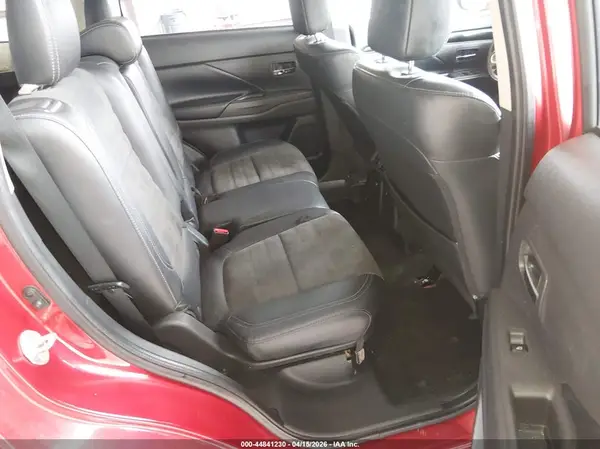 JA4AZ3A30KZ044481 2019 MITSUBISHI OUTLANDER - Image 8