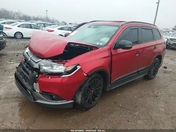 JA4AZ3A30LZ010381 2020 MITSUBISHI OUTLANDER - Image 2