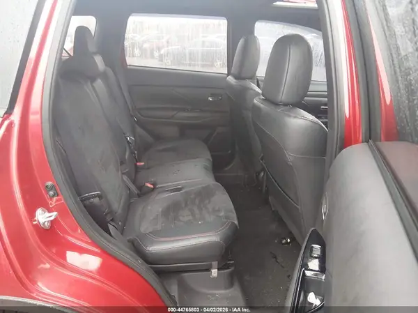 JA4AZ3A30LZ010381 2020 MITSUBISHI OUTLANDER - Image 8
