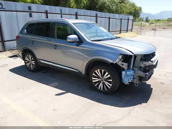JA4AZ3A30LZ023163 2020 MITSUBISHI OUTLANDER - Image 1