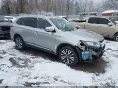JA4AZ3A30LZ024393 2020 MITSUBISHI OUTLANDER
