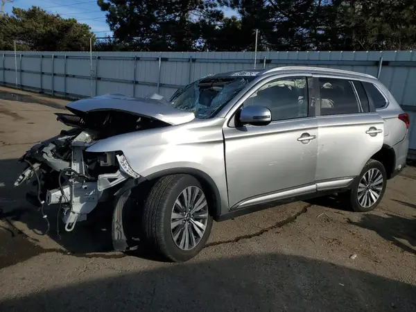 JA4AZ3A30LZ031716 2020 MITSUBISHI OUTLANDER - Image 1